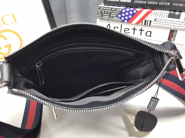 激安グッチバッグコピー着用イメージ